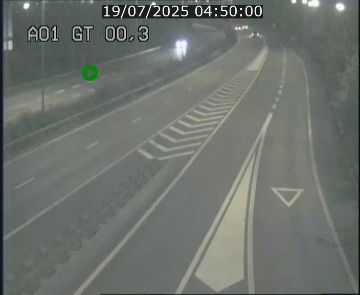<h2>Traffic live webcam Luxembourg Croix de Gasperich - A1 direction Kirchberg - BK 0.3</h2>