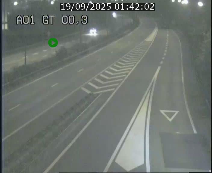 <h2>Traffic live webcam Luxembourg Croix de Gasperich - A1 direction Kirchberg - BK 0.3</h2>