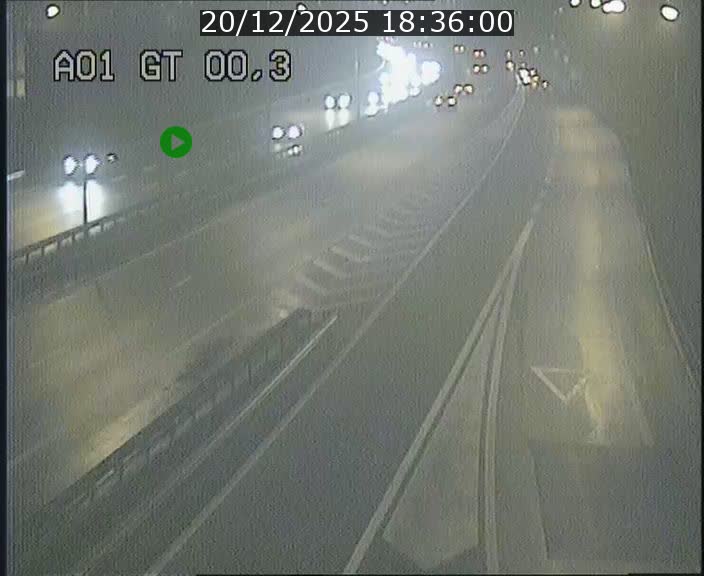 <h2>Traffic live webcam Luxembourg Croix de Gasperich - A1 direction Kirchberg - BK 0.3</h2>