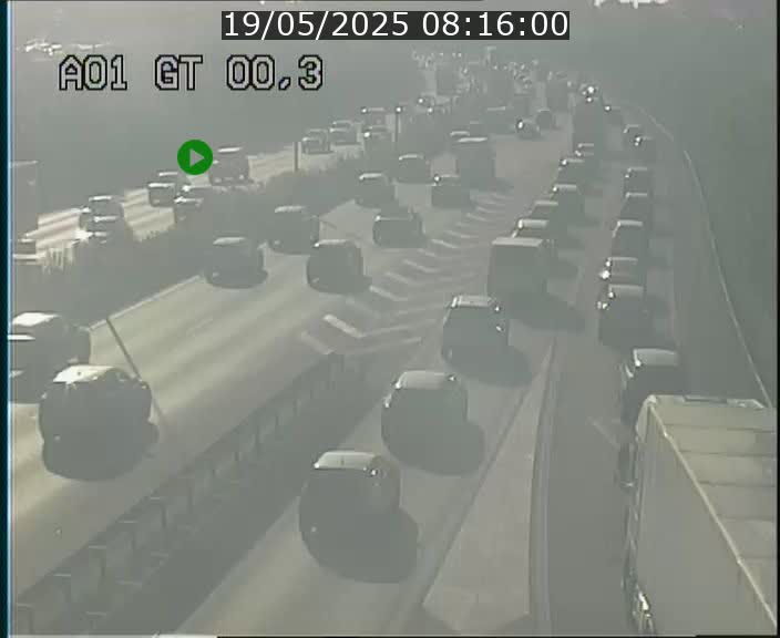 <h2>Traffic live webcam Luxembourg Croix de Gasperich - A1 direction Kirchberg - BK 0.3</h2>