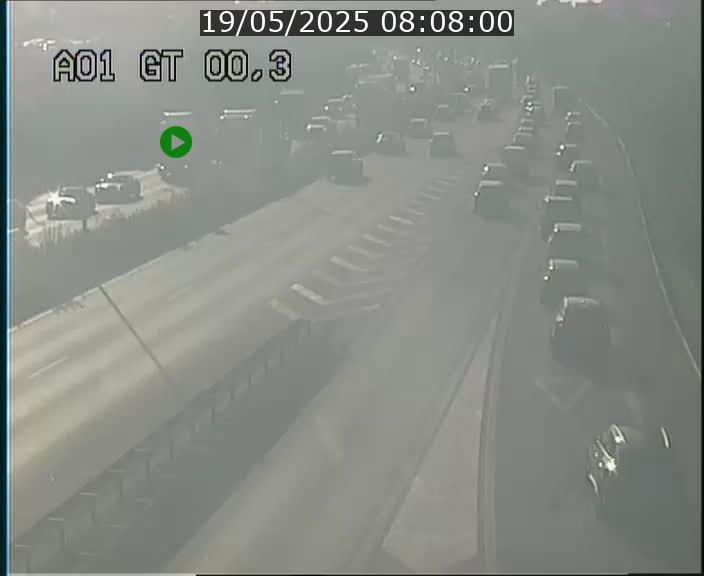 <h2>Traffic live webcam Luxembourg Croix de Gasperich - A1 direction Kirchberg - BK 0.3</h2>