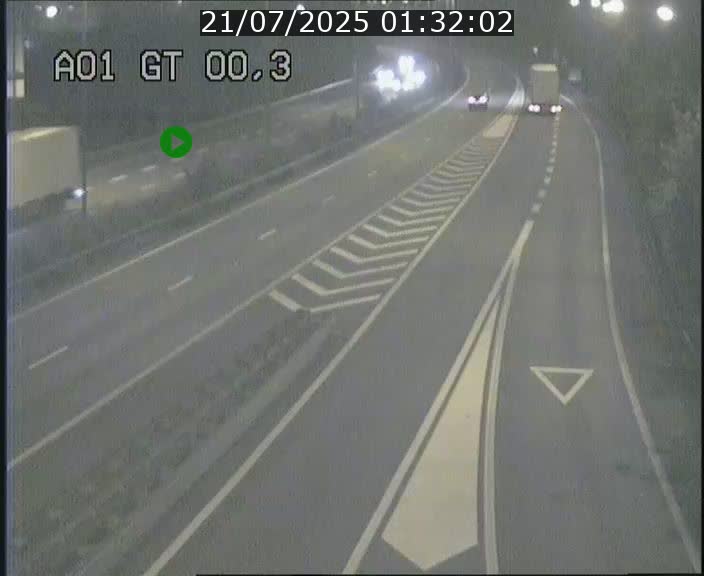 <h2>Traffic live webcam Luxembourg Croix de Gasperich - A1 direction Kirchberg - BK 0.3</h2>