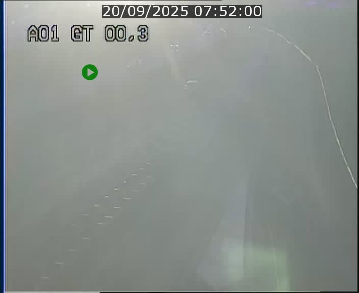 <h2>Traffic live webcam Luxembourg Croix de Gasperich - A1 direction Kirchberg - BK 0.3</h2>
