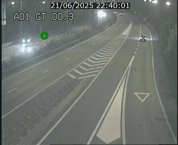 <h2>Traffic live webcam Luxembourg Croix de Gasperich - A1 direction Kirchberg - BK 0.3</h2>