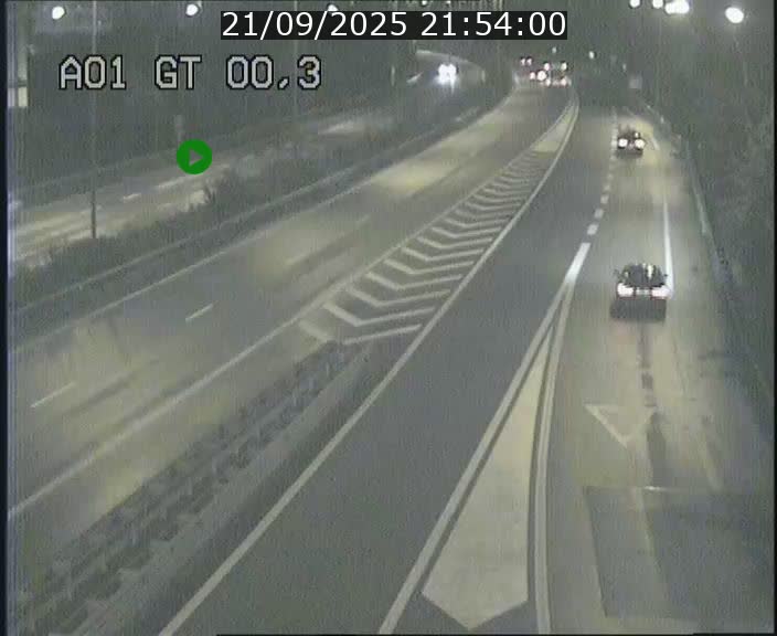 <h2>Traffic live webcam Luxembourg Croix de Gasperich - A1 direction Kirchberg - BK 0.3</h2>