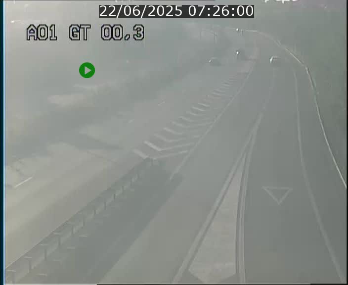 <h2>Traffic live webcam Luxembourg Croix de Gasperich - A1 direction Kirchberg - BK 0.3</h2>