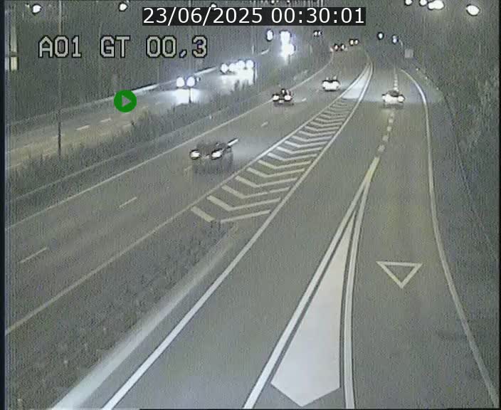 <h2>Traffic live webcam Luxembourg Croix de Gasperich - A1 direction Kirchberg - BK 0.3</h2>