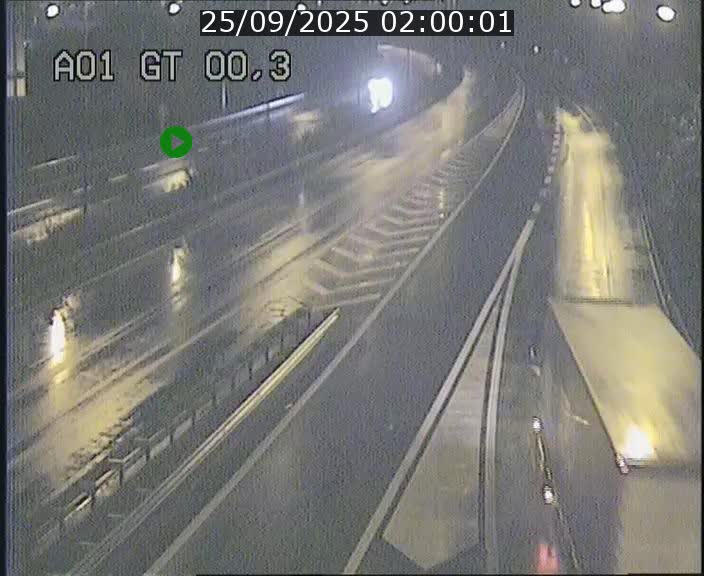 <h2>Traffic live webcam Luxembourg Croix de Gasperich - A1 direction Kirchberg - BK 0.3</h2>