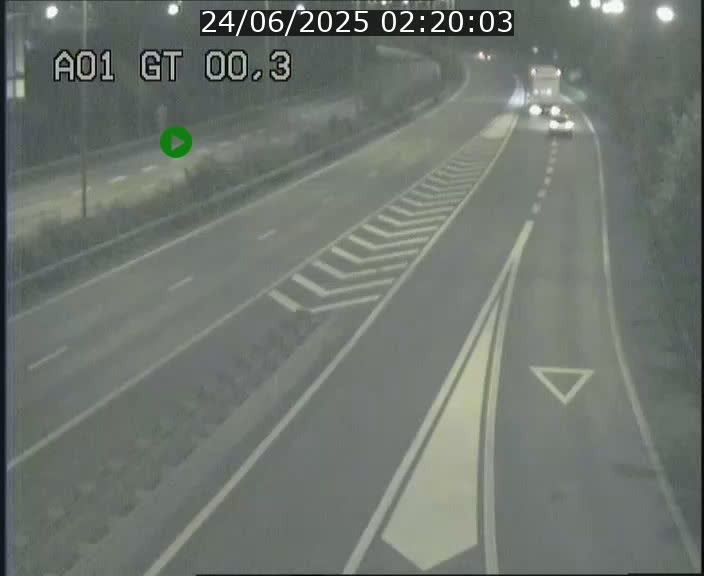 <h2>Traffic live webcam Luxembourg Croix de Gasperich - A1 direction Kirchberg - BK 0.3</h2>