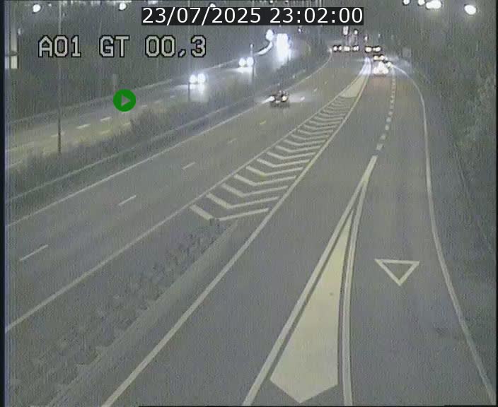 <h2>Traffic live webcam Luxembourg Croix de Gasperich - A1 direction Kirchberg - BK 0.3</h2>