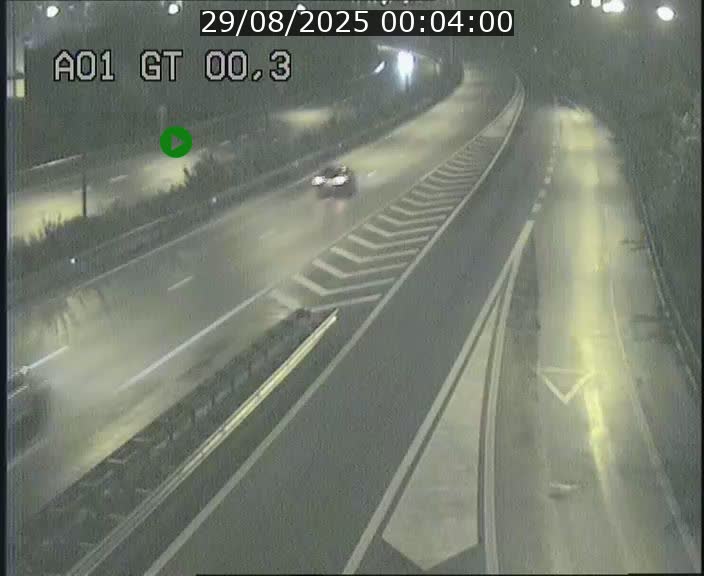 <h2>Traffic live webcam Luxembourg Croix de Gasperich - A1 direction Kirchberg - BK 0.3</h2>