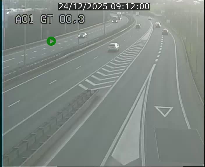 <h2>Traffic live webcam Luxembourg Croix de Gasperich - A1 direction Kirchberg - BK 0.3</h2>