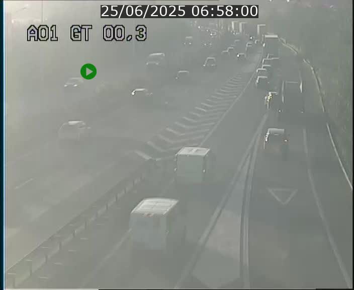 <h2>Traffic live webcam Luxembourg Croix de Gasperich - A1 direction Kirchberg - BK 0.3</h2>