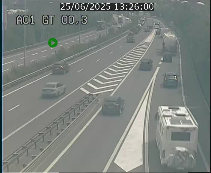 <h2>Traffic live webcam Luxembourg Croix de Gasperich - A1 direction Kirchberg - BK 0.3</h2>