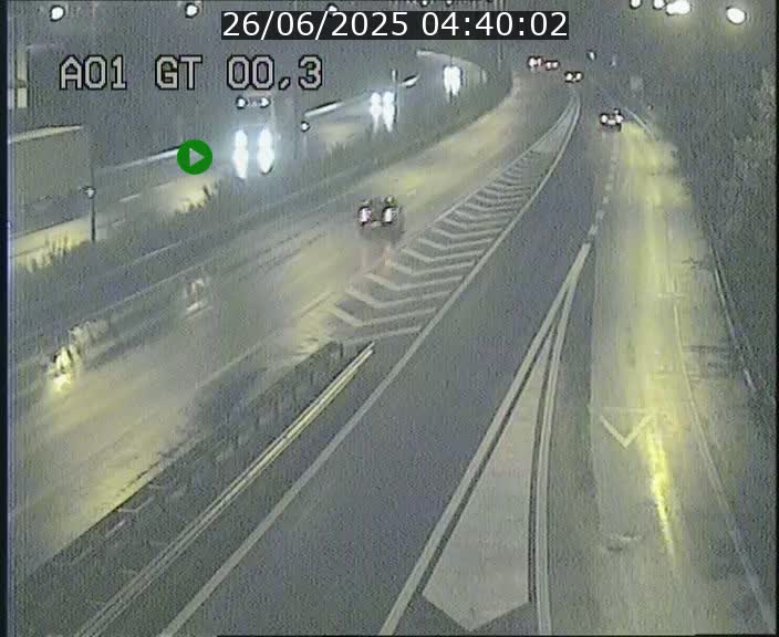 <h2>Traffic live webcam Luxembourg Croix de Gasperich - A1 direction Kirchberg - BK 0.3</h2>