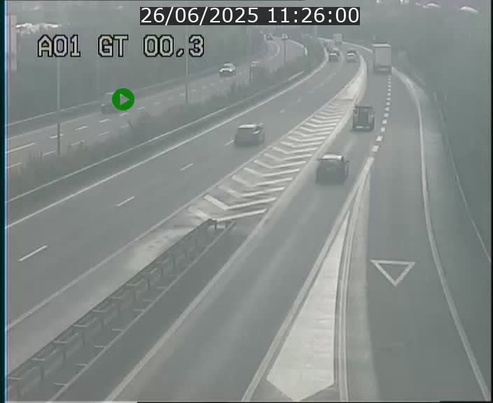 <h2>Traffic live webcam Luxembourg Croix de Gasperich - A1 direction Kirchberg - BK 0.3</h2>