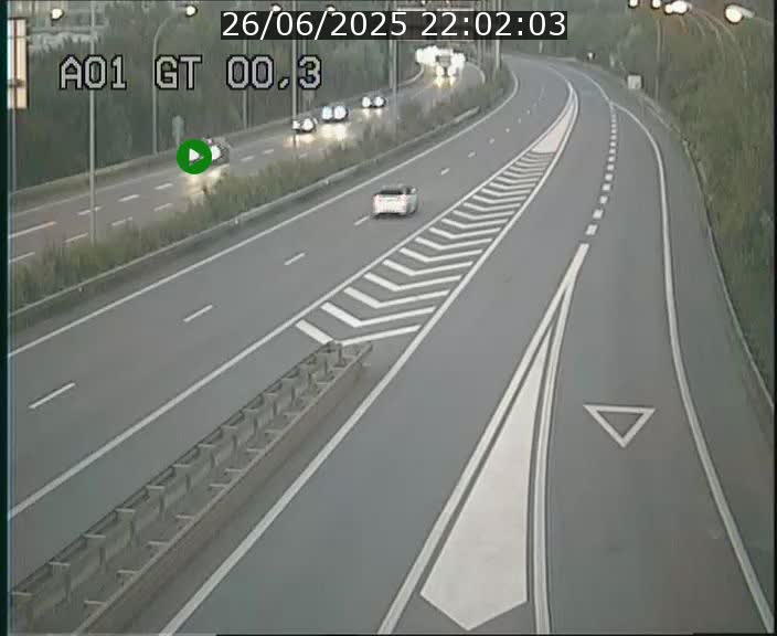 <h2>Traffic live webcam Luxembourg Croix de Gasperich - A1 direction Kirchberg - BK 0.3</h2>