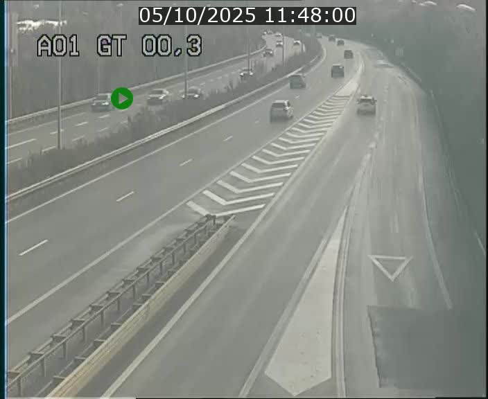 <h2>Traffic live webcam Luxembourg Croix de Gasperich - A1 direction Kirchberg - BK 0.3</h2>