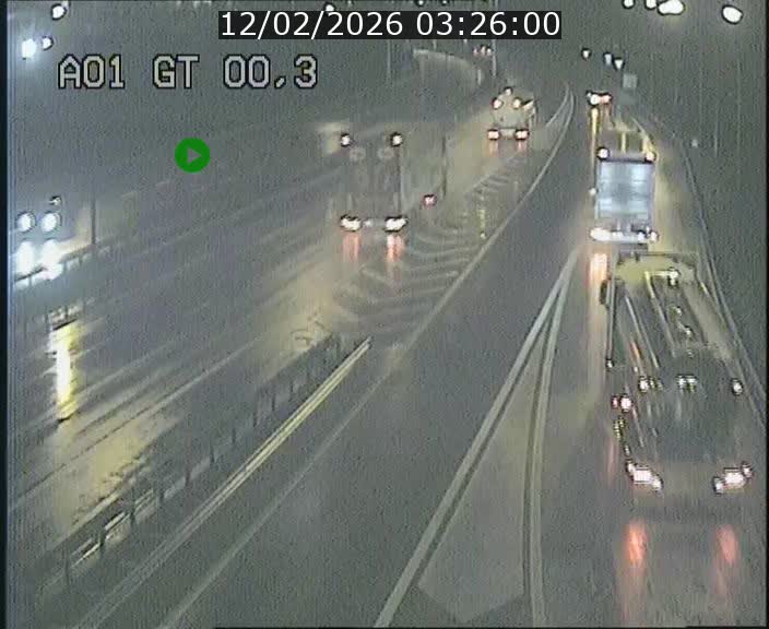 <h2>Traffic live webcam Luxembourg Croix de Gasperich - A1 direction Kirchberg - BK 0.3</h2>