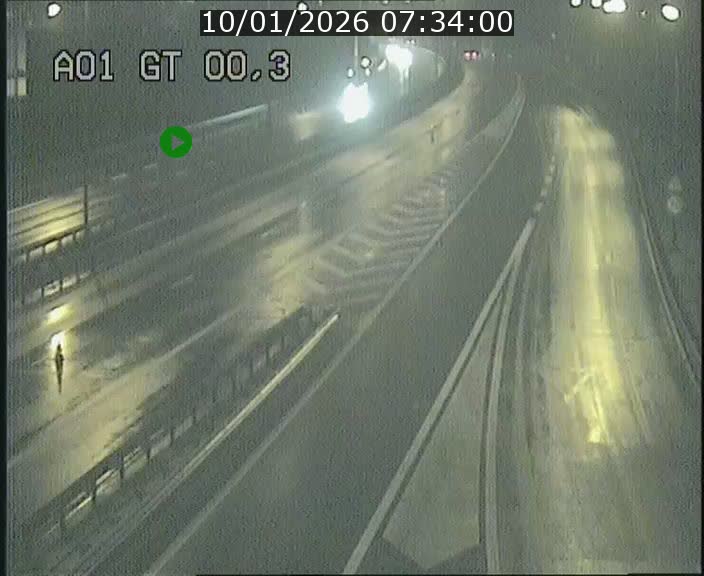 <h2>Traffic live webcam Luxembourg Croix de Gasperich - A1 direction Kirchberg - BK 0.3</h2>