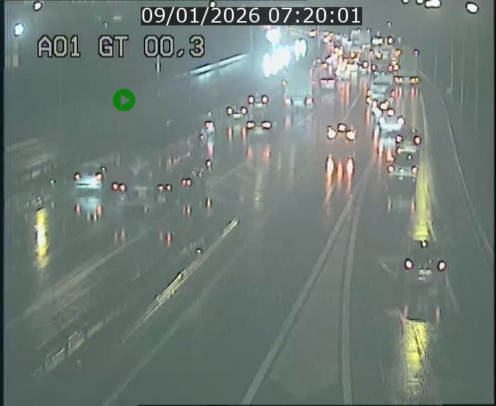 <h2>Traffic live webcam Luxembourg Croix de Gasperich - A1 direction Kirchberg - BK 0.3</h2>