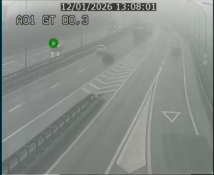 <h2>Traffic live webcam Luxembourg Croix de Gasperich - A1 direction Kirchberg - BK 0.3</h2>