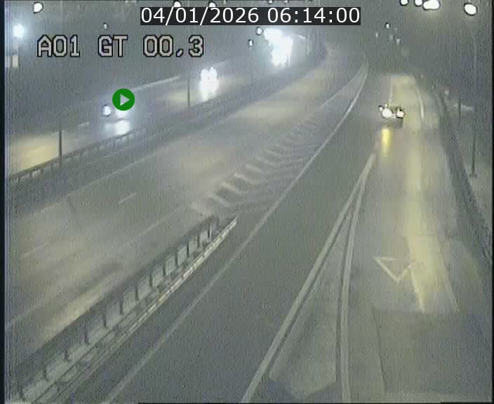 <h2>Traffic live webcam Luxembourg Croix de Gasperich - A1 direction Kirchberg - BK 0.3</h2>