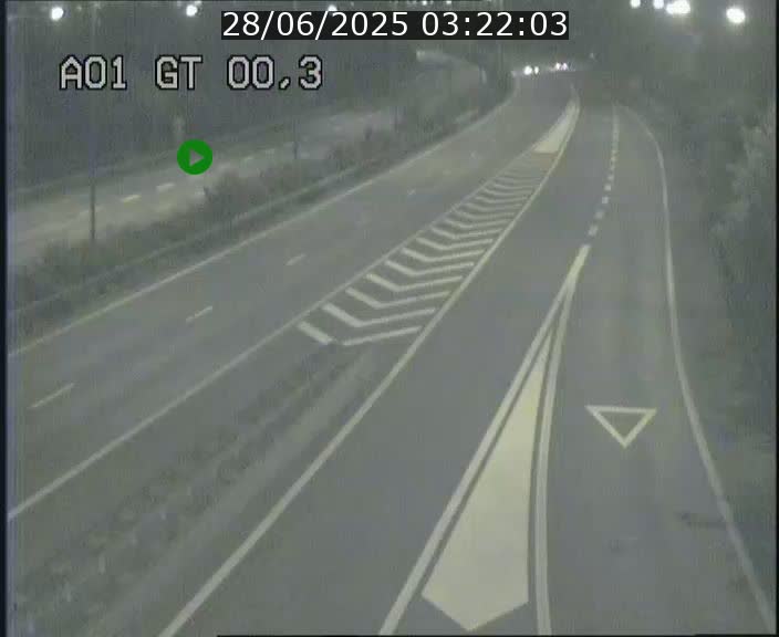<h2>Traffic live webcam Luxembourg Croix de Gasperich - A1 direction Kirchberg - BK 0.3</h2>