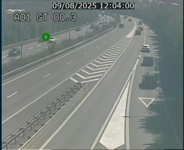 <h2>Traffic live webcam Luxembourg Croix de Gasperich - A1 direction Kirchberg - BK 0.3</h2>