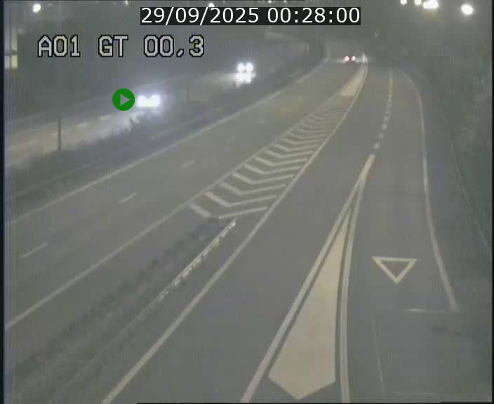 <h2>Traffic live webcam Luxembourg Croix de Gasperich - A1 direction Kirchberg - BK 0.3</h2>