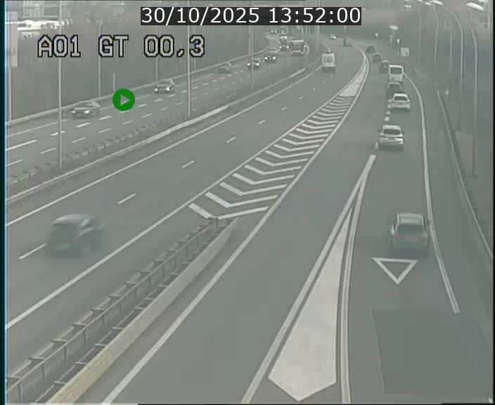 Traffic live webcam Luxembourg Croix de Gasperich - A1 direction Kirchberg - BK 0.3