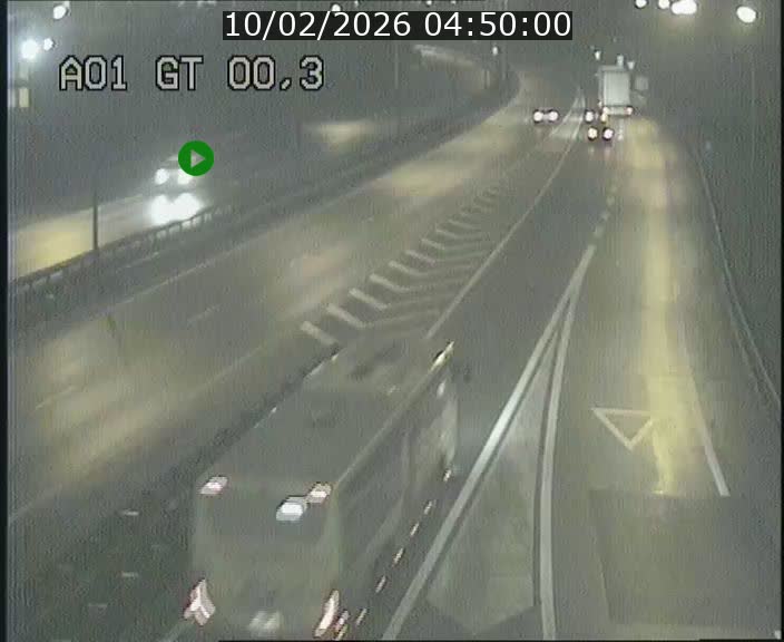 <h2>Traffic live webcam Luxembourg Croix de Gasperich - A1 direction Kirchberg - BK 0.3</h2>