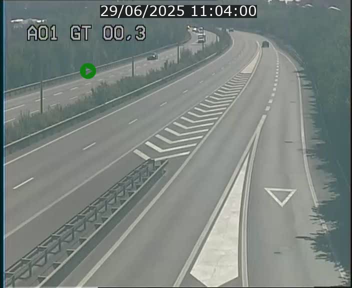 <h2>Traffic live webcam Luxembourg Croix de Gasperich - A1 direction Kirchberg - BK 0.3</h2>