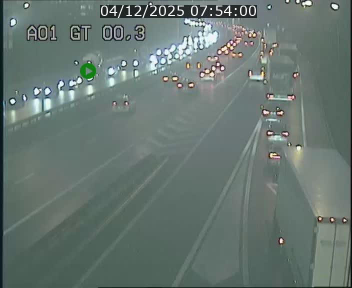 <h2>Traffic live webcam Luxembourg Croix de Gasperich - A1 direction Kirchberg - BK 0.3</h2>