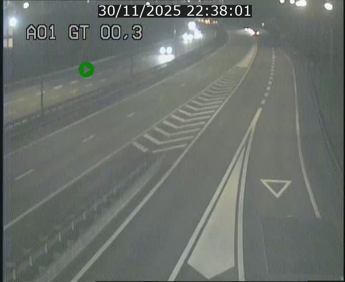 <h2>Traffic live webcam Luxembourg Croix de Gasperich - A1 direction Kirchberg - BK 0.3</h2>