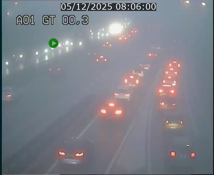 <h2>Traffic live webcam Luxembourg Croix de Gasperich - A1 direction Kirchberg - BK 0.3</h2>