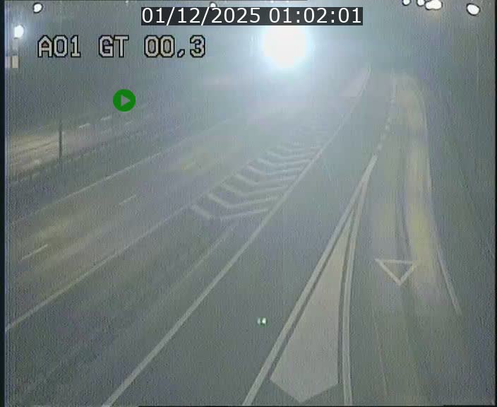 <h2>Traffic live webcam Luxembourg Croix de Gasperich - A1 direction Kirchberg - BK 0.3</h2>