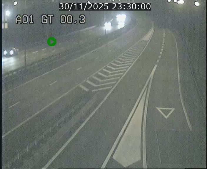 <h2>Traffic live webcam Luxembourg Croix de Gasperich - A1 direction Kirchberg - BK 0.3</h2>
