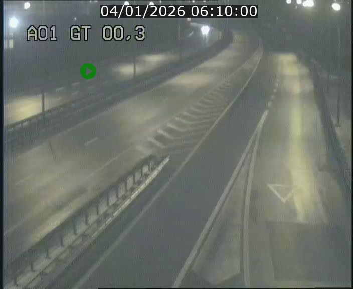 <h2>Traffic live webcam Luxembourg Croix de Gasperich - A1 direction Kirchberg - BK 0.3</h2>