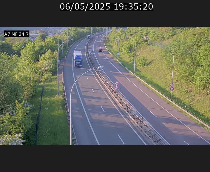 Caméra trafic Luxembourg - A7, Schieren direction Mersch