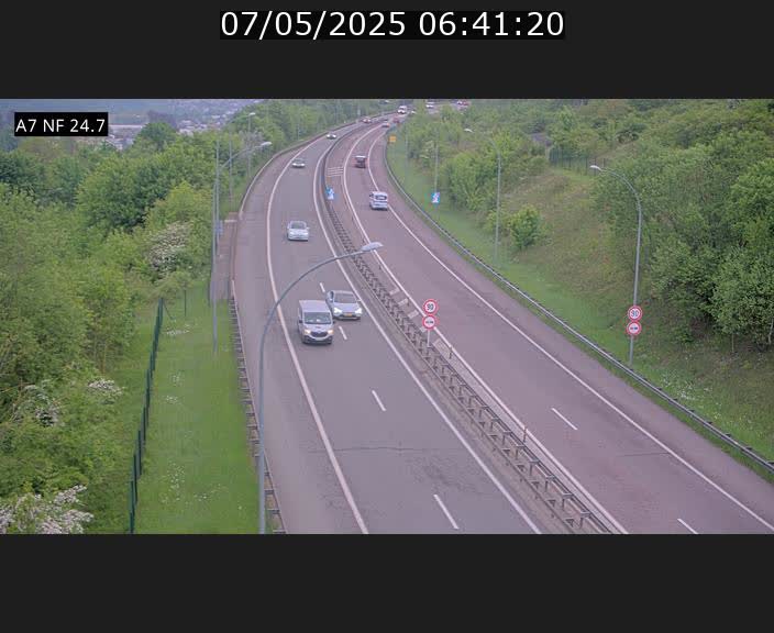 Caméra trafic Luxembourg - A7, Schieren direction Mersch