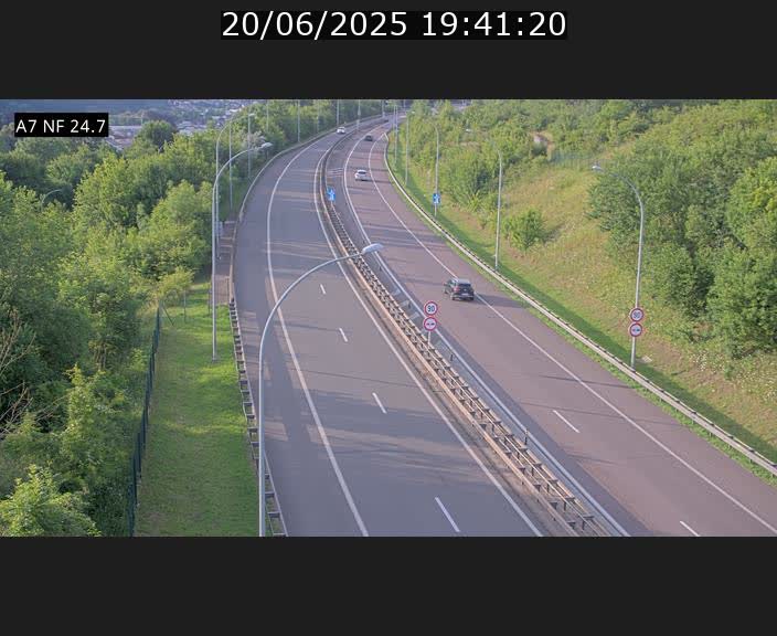 Caméra trafic Luxembourg - A7, Schieren direction Mersch