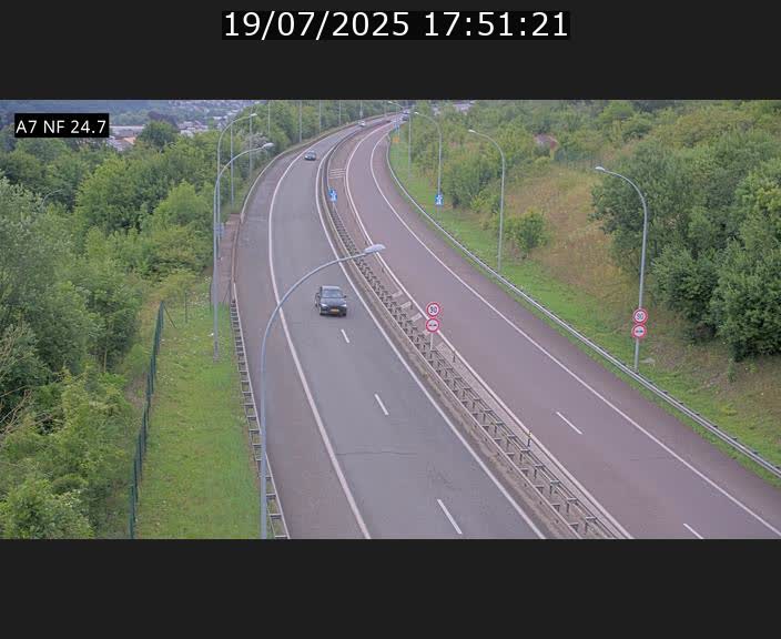 Caméra trafic Luxembourg - A7, Schieren direction Mersch