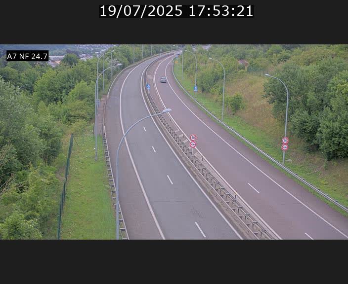Caméra trafic Luxembourg - A7, Schieren direction Mersch