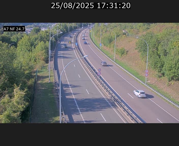 Caméra trafic Luxembourg - A7, Schieren direction Mersch
