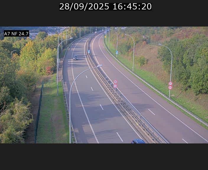 Caméra trafic Luxembourg - A7, Schieren direction Mersch