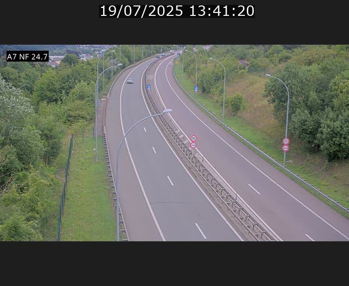 Caméra trafic Luxembourg - A7, Schieren direction Mersch