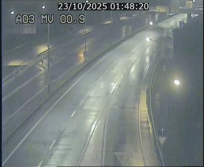 <h2>Traffic live webcam Luxembourg Croix de Gasperich - A3 - BK 0.4 - direction Luxembourg</h2>