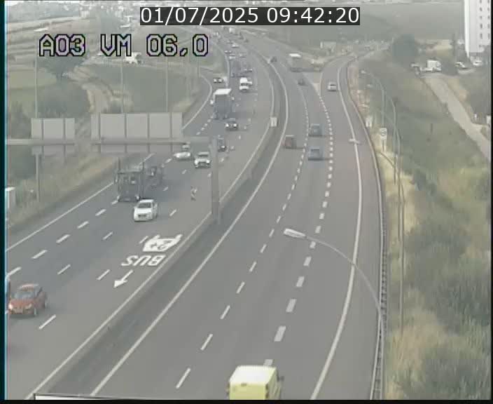 <h2>Traffic live webcam Luxembourg Aire de Berchem - A3 - BK 6 - direction France</h2>