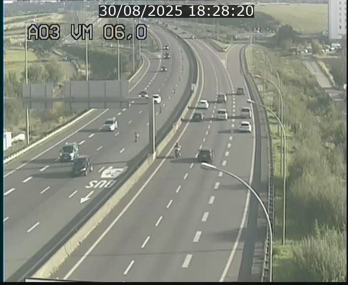 <h2>Traffic live webcam Luxembourg Aire de Berchem - A3 - BK 6 - direction France</h2>